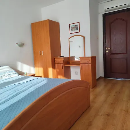 בית הארחה Guest Melsambria נסבר